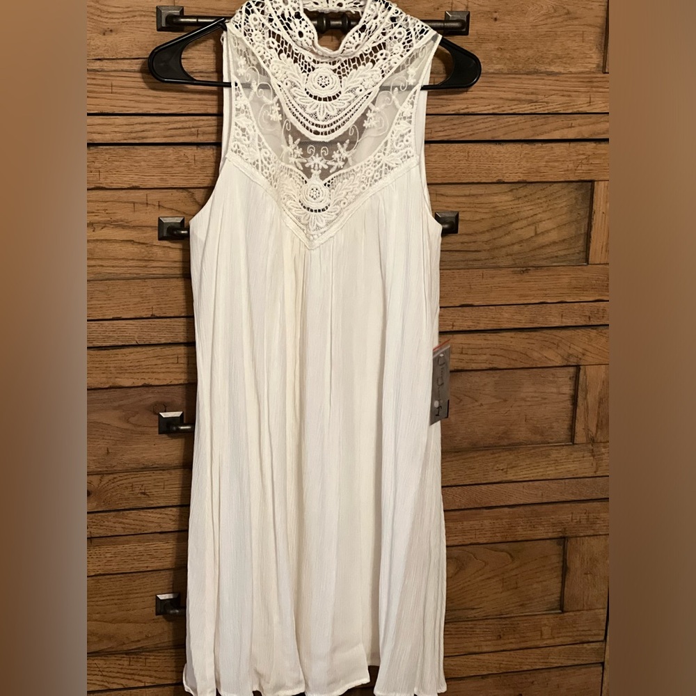 High neck lace detail dress
